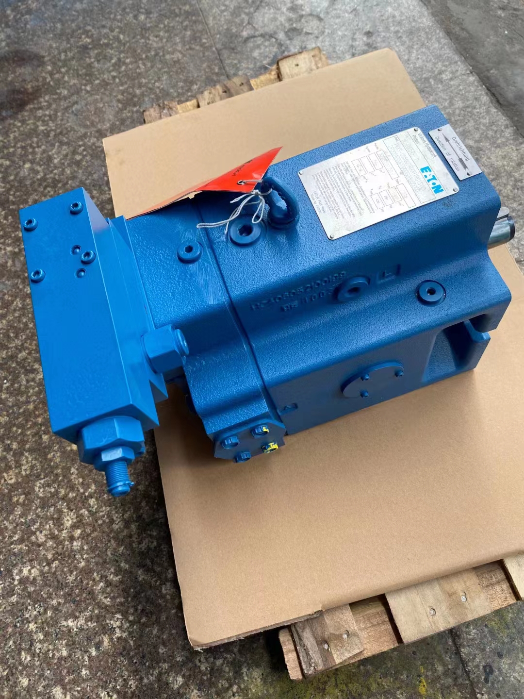 威格士柱塞泵PVB15-LS-20-C-11-PRC 威格士柱塞泵PVB15-LS-20-CVP-11 威格士柱塞泵PVB15-LS-31-C-11-PRC