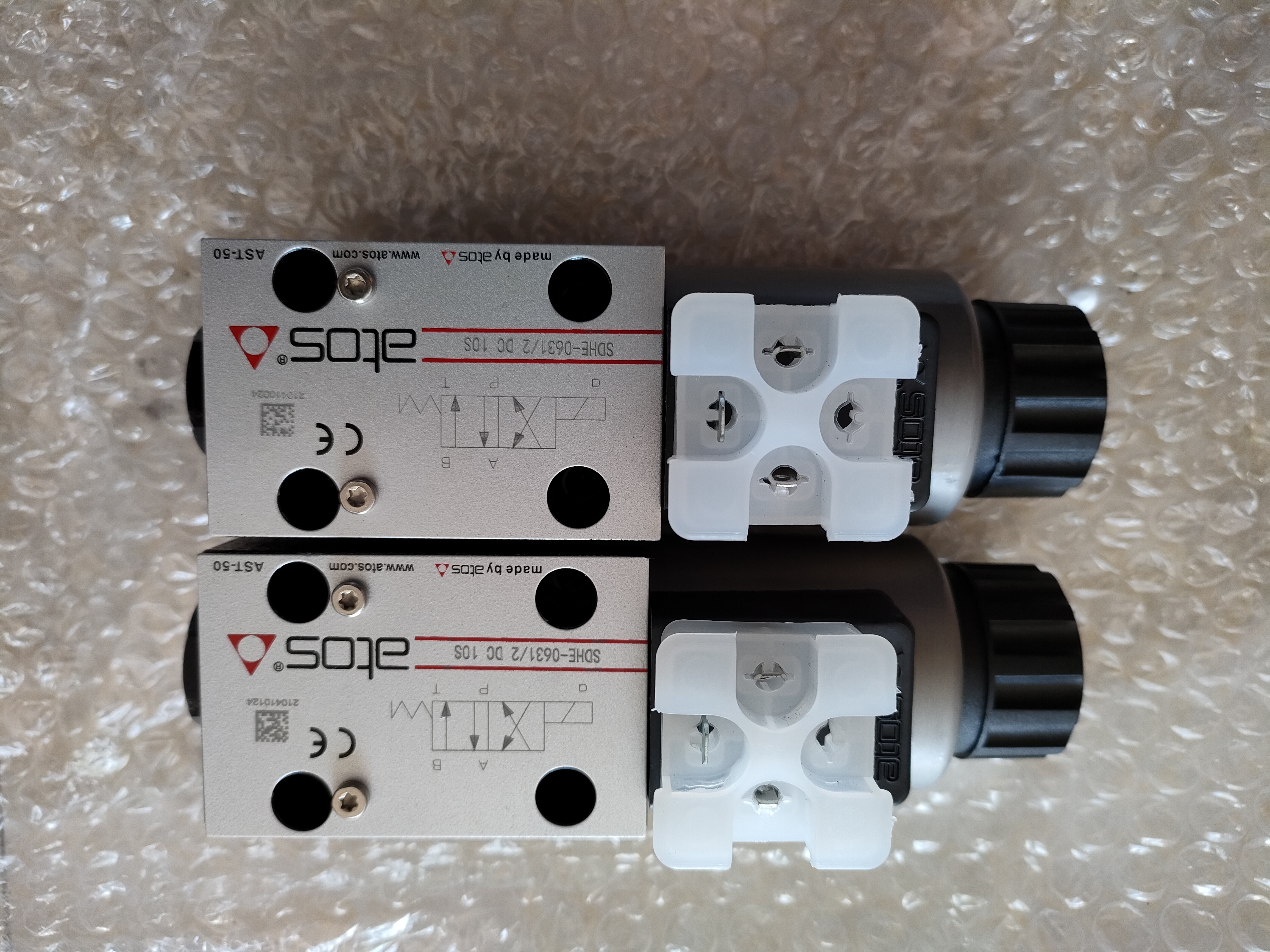 ATOS電氣比例閥DKE-1631/2 230AC可調(diào)節(jié)壓力范圍    DLHZO-TEB-SN-NP-040-L33/I意大利ATOS比例流量閥    意大利ATOS阿托斯比例換向閥DLEH-3A-20/WP產(chǎn)品特點(diǎn)