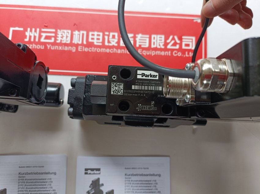 美國派克Parker調(diào)壓閥PVCMAMCN1原廠進(jìn)口系列 美國派克Parker調(diào)壓閥PVCMAMCN1原廠進(jìn)口系列 派克先導(dǎo)式方向控制閥D31FBE01EC1NF00原裝供應(yīng)