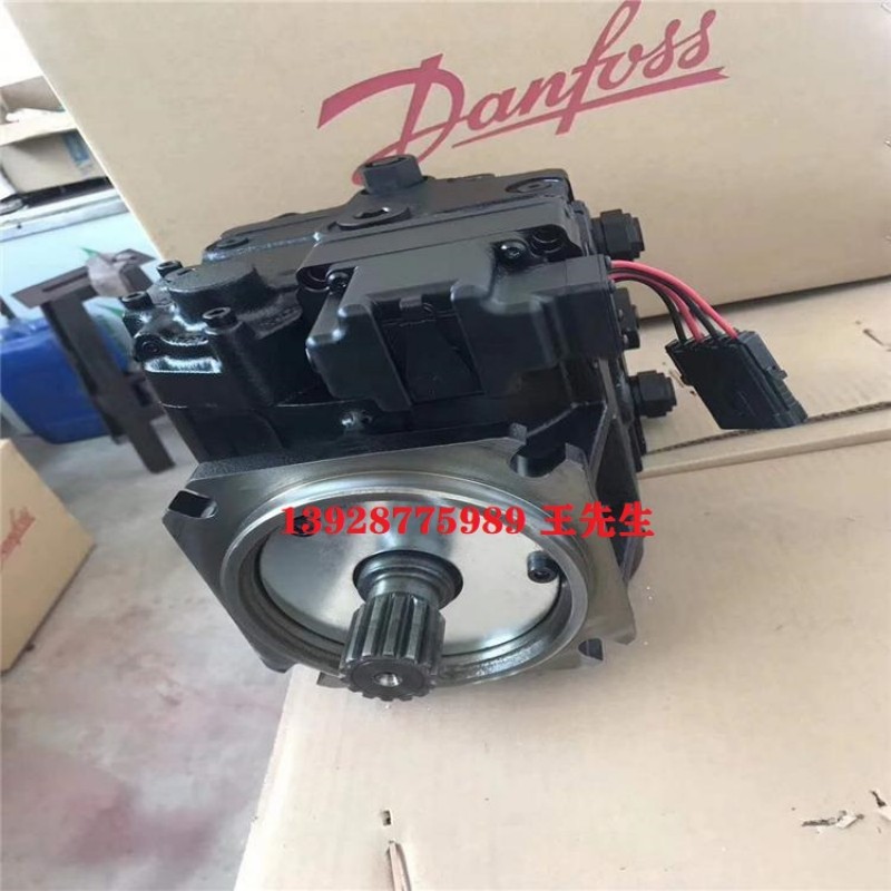 90R100DD 90R055DD 高壓變量泵 壓路機(jī)震動泵 全國發(fā)貨 丹佛斯90L075KA 電比例液壓泵 農(nóng)業(yè)機(jī)械 建筑機(jī)械用 坤科傳動供應(yīng) 丹佛斯90R100KA 90R075KA 90R055KA 90系列液壓泵 90L100KA 廠家直供