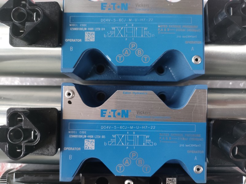 伊頓擺線液壓馬達6K-800/612-1028 鉆機驅(qū)動馬達 油泵 掃雪車液壓馬達6K-310/612-4123 伊頓6K 液壓馬達6K-245 612-1162 金科鉆機 油馬達 工業(yè)機械 液壓設(shè)備 伊頓