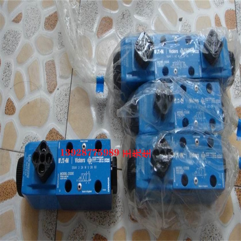VICKERS液壓泵877005 柱塞泵PVH057R01AA10B252000001AE1AB010A  VICKERS液壓泵877005 柱塞泵PVH057R01AA10B252000001AE1AB010A  伊頓EATON放大板EEA-PAM-525-A-32 EEA-PAM-523-A-32 EEAPAM533A32