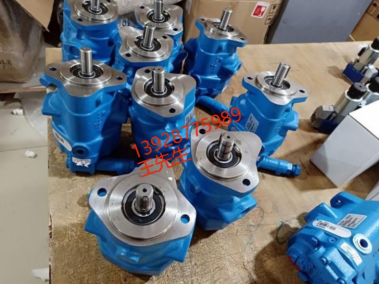 威格士柱塞泵PVM098ER10GS02AAA28000000A0A PVM074ER PVM141  威格士葉片泵26M42A-11C20 26M42A-1C20 26M65A-1C20 26M55A-1C20  威格士葉片泵26M42A-11C20 26M42A-1C20 26M65A-1C20 26M55A-1C20
