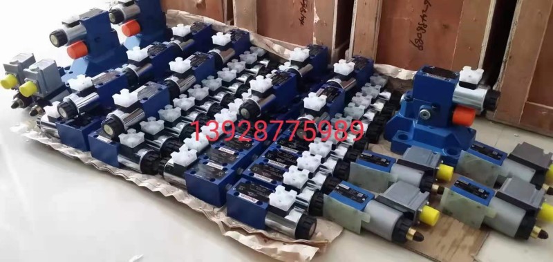 德國(guó)REXROTH力士樂(lè)比例閥4WRE 10 W1-32X/24KM 力士樂(lè)電磁換向閥型號(hào)4WE6E6X/EG24N9K4進(jìn)口 德國(guó)力士樂(lè)方向閥4WRPH10C4B100L-2X/G24Z4/