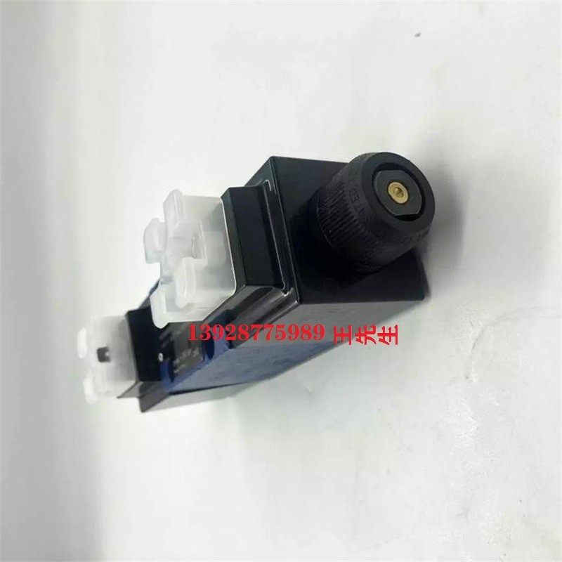 力士樂比例方向閥4WRAE 6 W07-2X/G24K31/F1V供應(yīng) 德國力士樂減壓閥ZDB10VP2-4X/50V型號經(jīng)銷商 力士樂二通流量控制閥2FRW10-3X/10LB6AYG24NEX