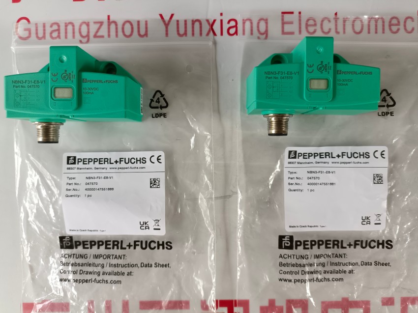 LED倍加福GLV18-8-450/115/120機床漫反射型光電傳感器